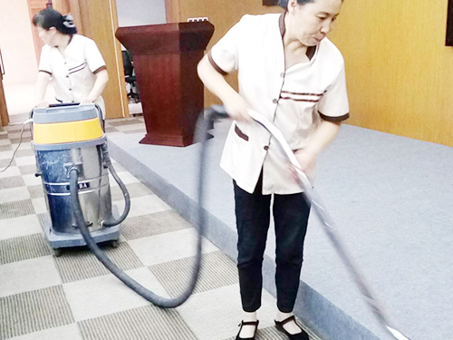 地板養護：地熱地板鋪裝、保養中常見的問題